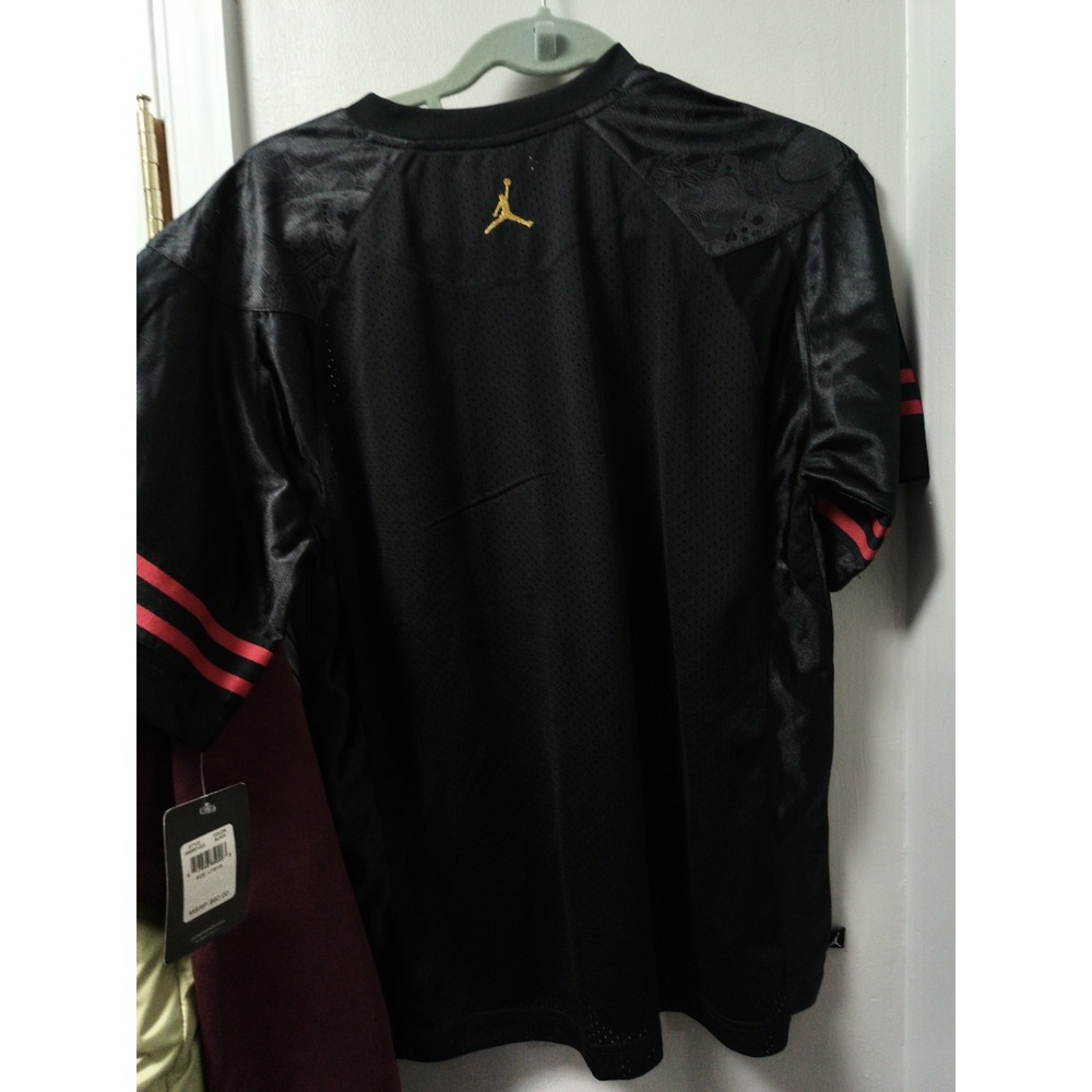 The Air Jordan Collection Vintage Black #23 Basketball Jersey Boy Large 16/18 - Picture 9 of 10